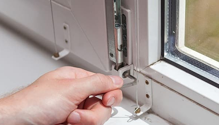 Production of door and window screws