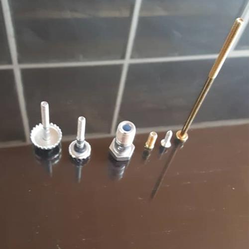 Production of special screws